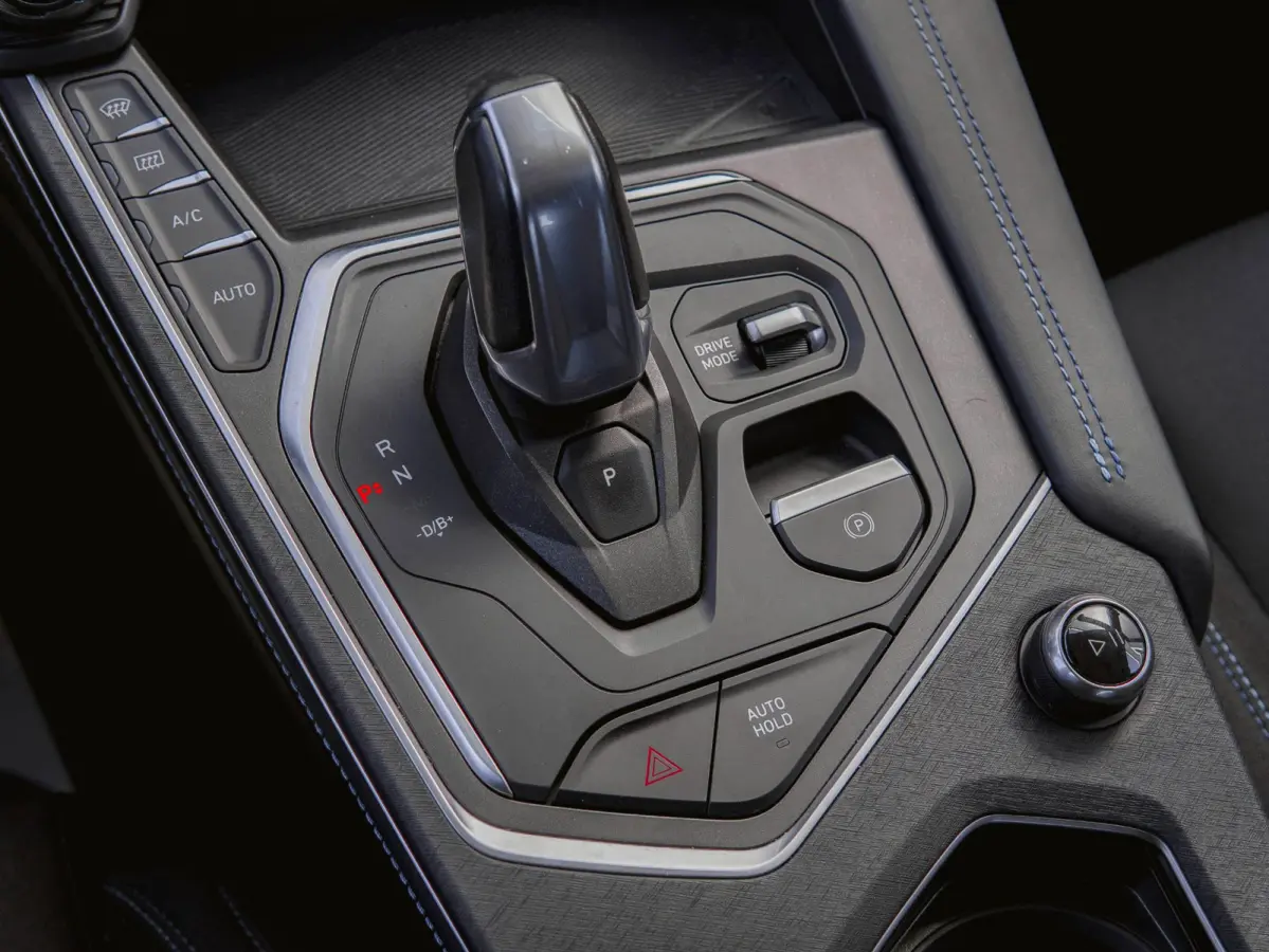 1.5 Black Edition Panoramadak|360° Camera|ACC|Stoelverwarming|Navi|Carplay
