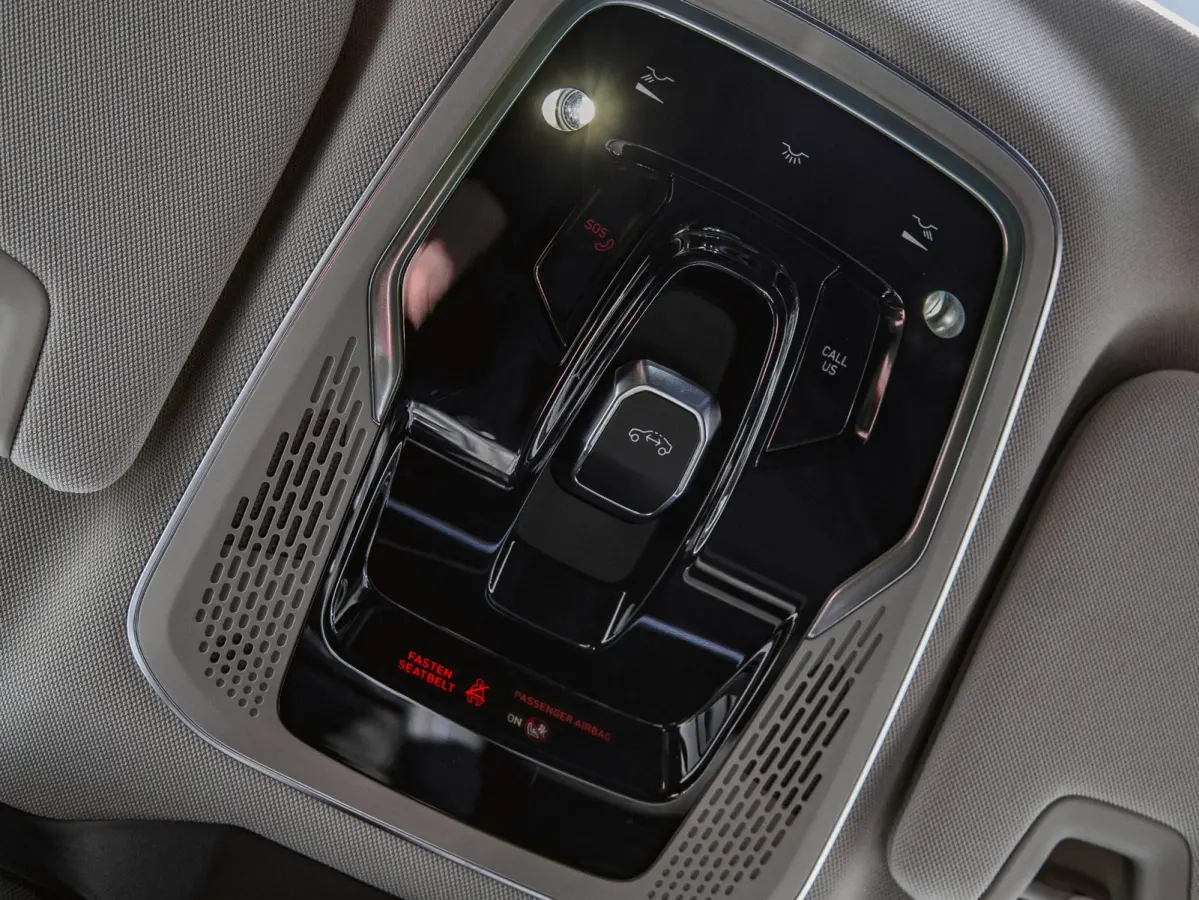 1.5 Black Edition Panoramadak|360° Camera|ACC|Stoelverwarming|Navi|Carplay