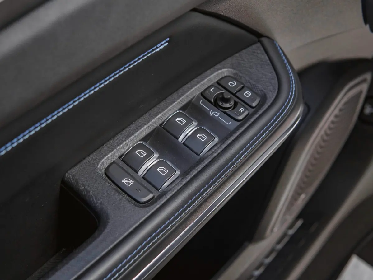 1.5 Black Edition Panoramadak|360° Camera|ACC|Stoelverwarming|Navi|Carplay