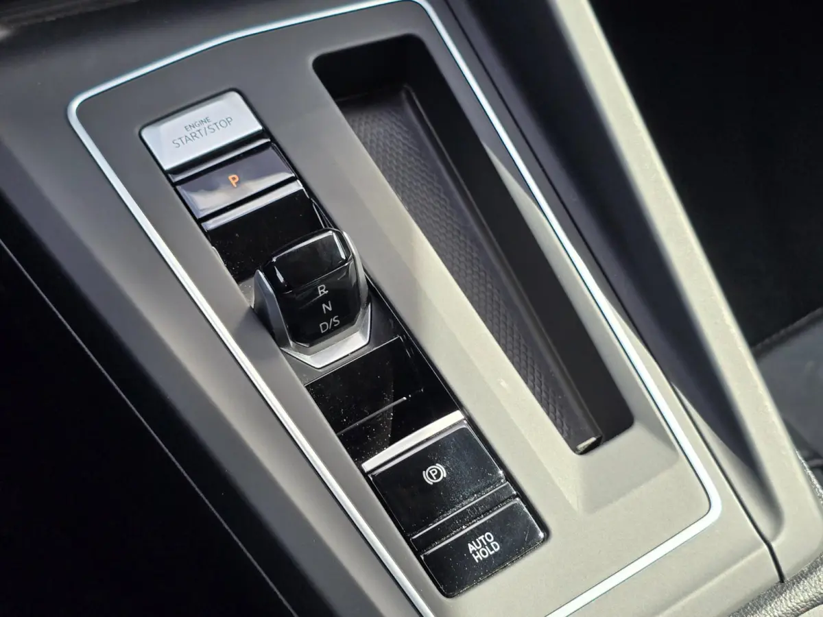 1.5 eTSI 150pk | Trekhaak | Stoelverwarming | Navi | Cruise | Carplay