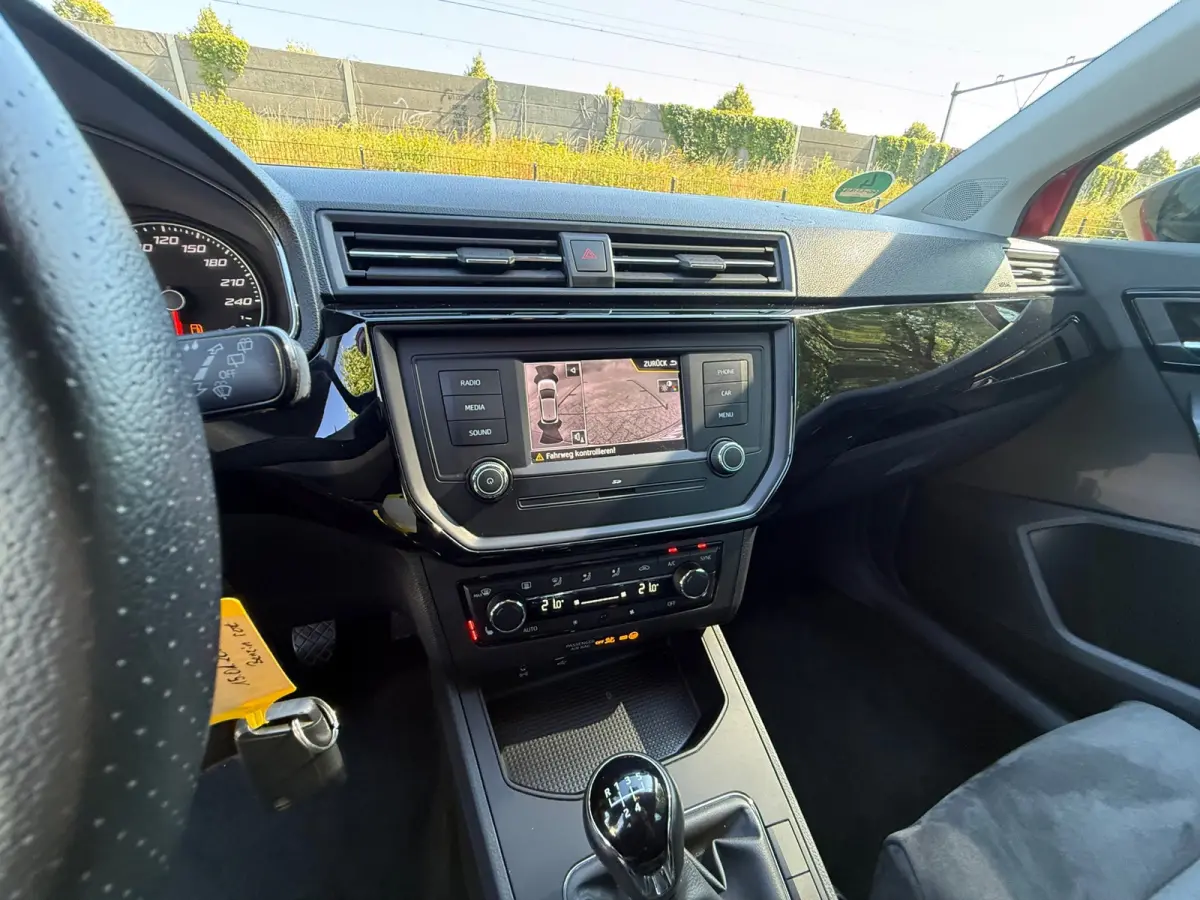 1.0 TSI FR CAMERA I ALCANTARA I LED I CRUISE I PDC I CLIMA