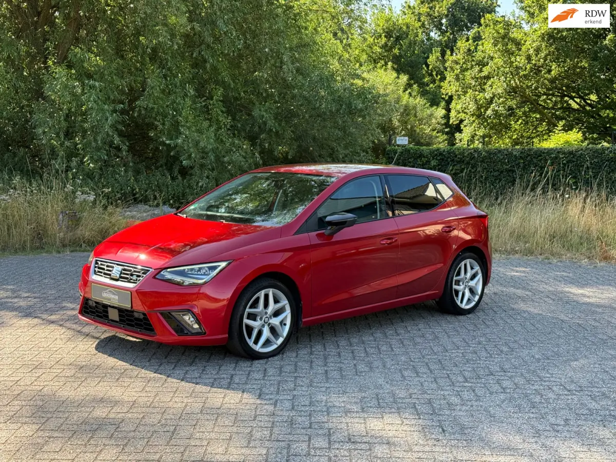 1.0 TSI FR CAMERA I ALCANTARA I LED I CRUISE I PDC I CLIMA