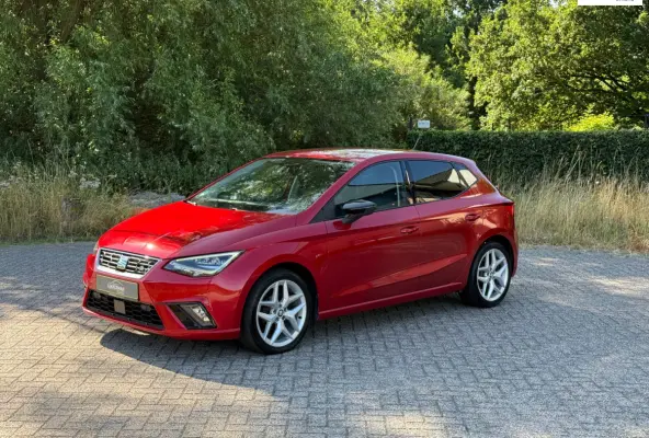 1.0 TSI FR CAMERA I ALCANTARA I LED I CRUISE I PDC I CLIMA