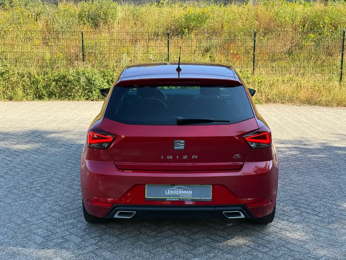1.0 TSI FR CAMERA I ALCANTARA I LED I CRUISE I PDC I CLIMA