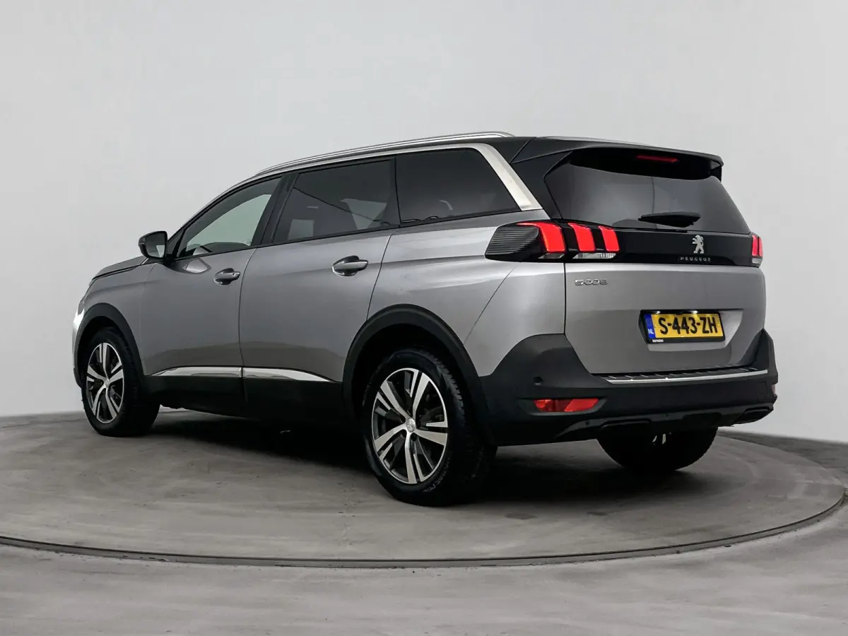 SUV 130 pk Automaat Allure Pack Business | Elektrisch Achterklep | Carplay | 7-Persoons | Voorstoelen Verwarmd