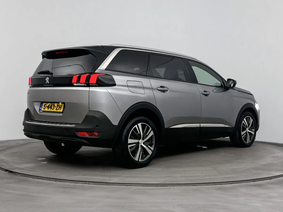 SUV 130 pk Automaat Allure Pack Business | Elektrisch Achterklep | Carplay | 7-Persoons | Voorstoelen Verwarmd