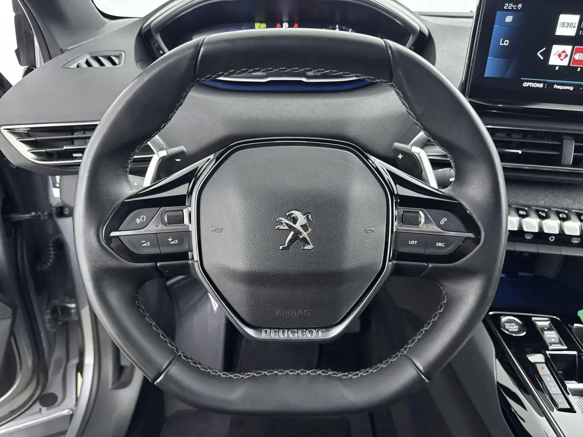 SUV 130 pk Automaat Allure Pack Business | Elektrisch Achterklep | Carplay | 7-Persoons | Voorstoelen Verwarmd
