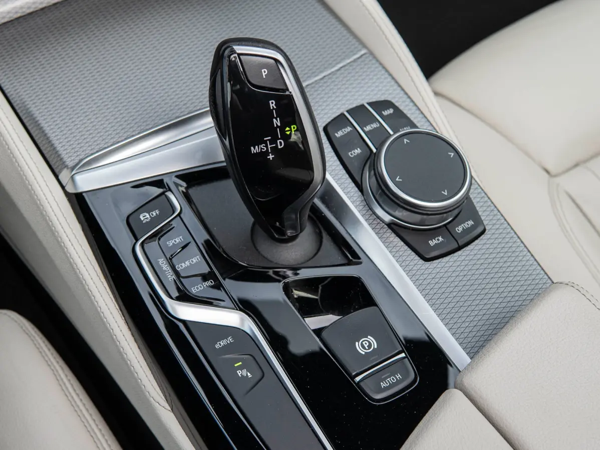 530e iPerformance High Executive