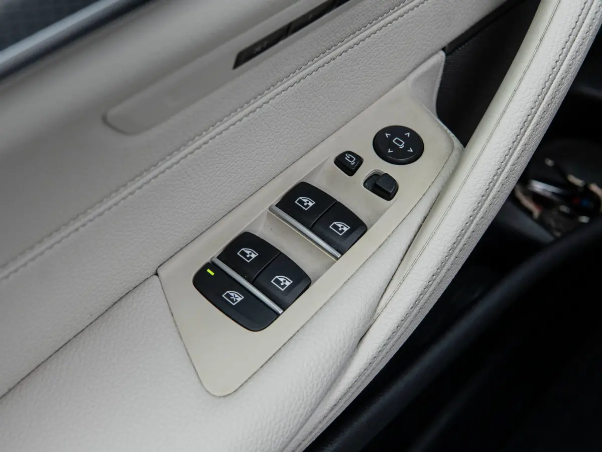 530e iPerformance High Executive