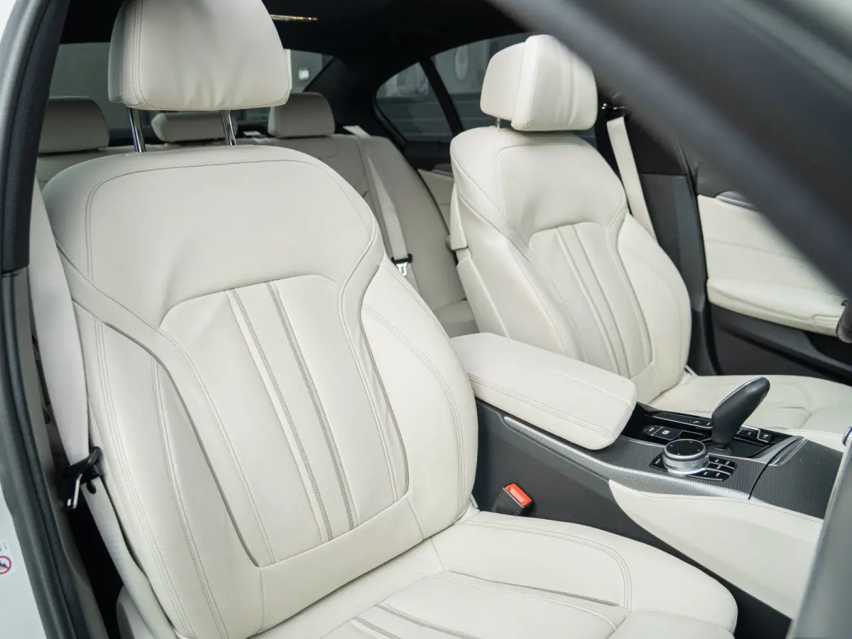 530e iPerformance High Executive