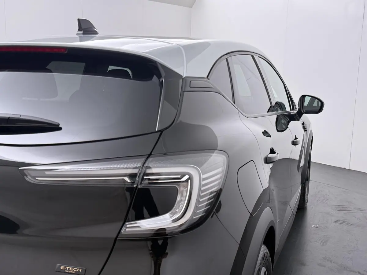 techno full hybrid E-Tech 160 | Google Navigatie | Parkeercamera | Climate Control |