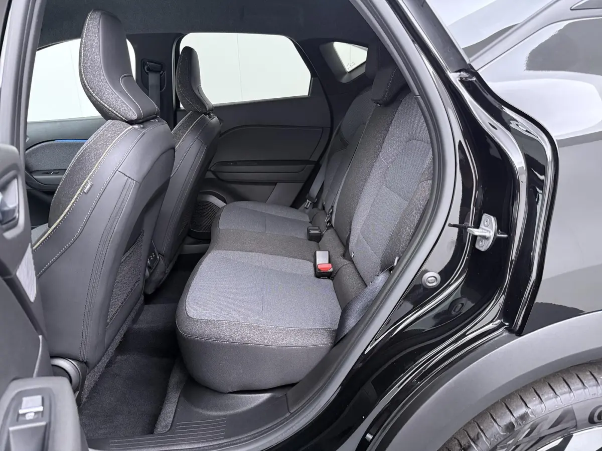 techno full hybrid E-Tech 160 | Google Navigatie | Parkeercamera | Climate Control |