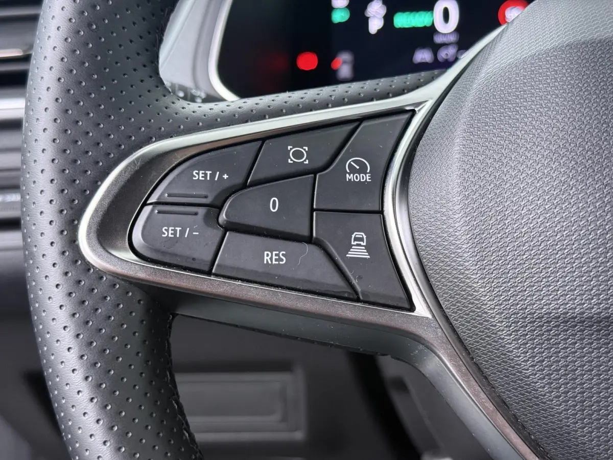 techno full hybrid E-Tech 160 | Google Navigatie | Parkeercamera | Climate Control |