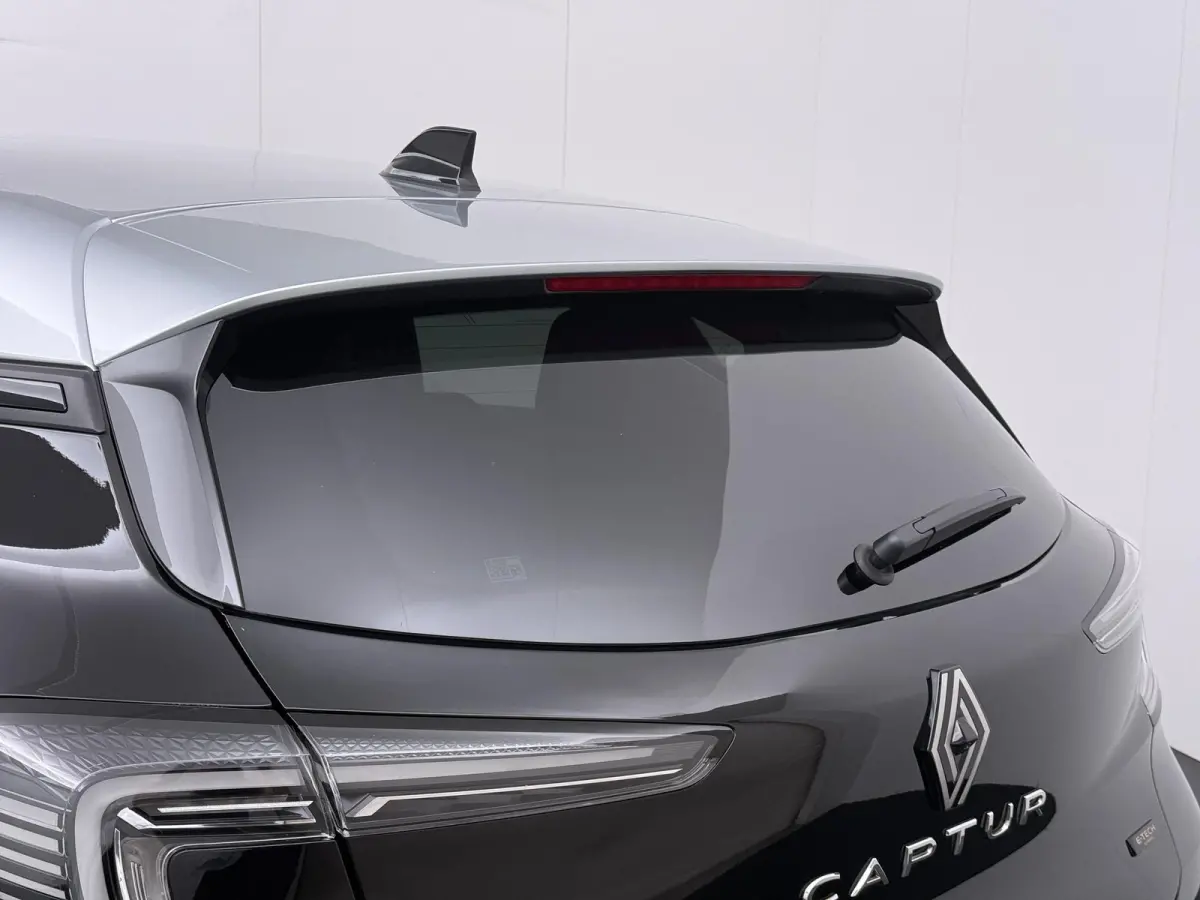 techno full hybrid E-Tech 160 | Google Navigatie | Parkeercamera | Climate Control |