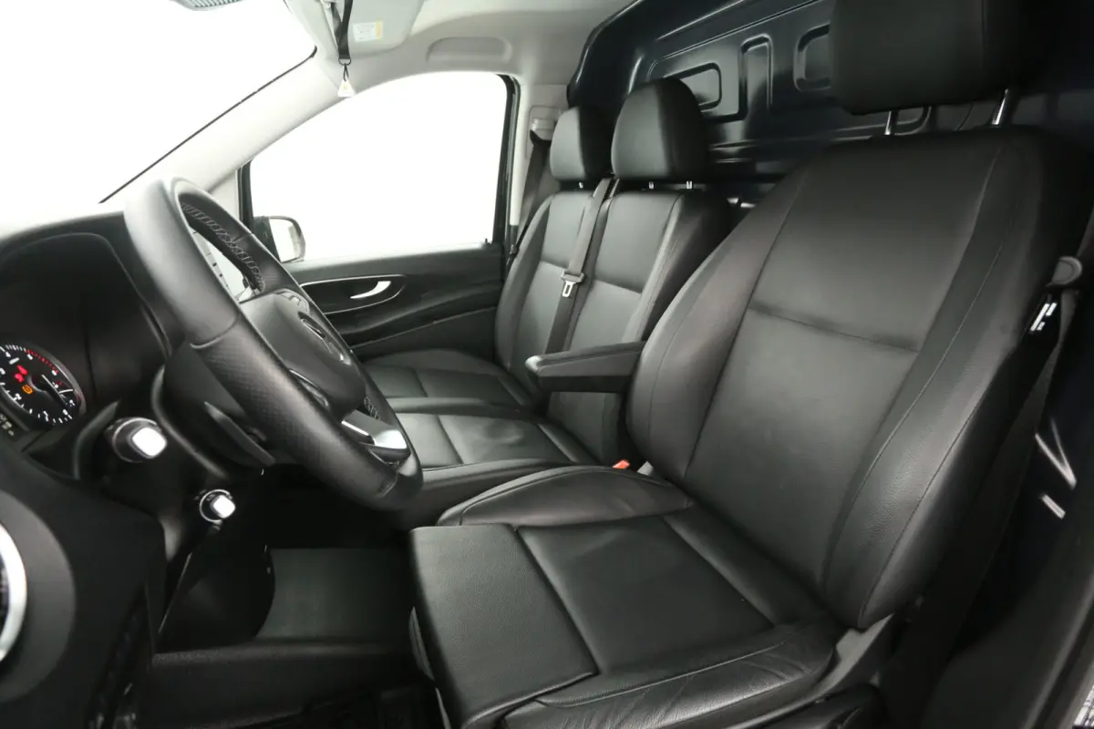 119 CDI Extra Lang | Automaat | Clima | Camera | Cruise | 3 Zits | Trekhaak | Carplay | LED
