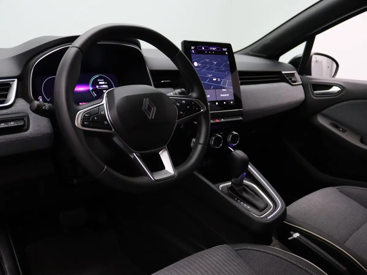 145pk E-Tech Full Hybrid techno Apple Carplay/Android Auto | Climate