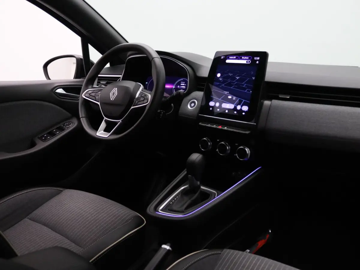 145pk E-Tech Full Hybrid techno Apple Carplay/Android Auto | Climate