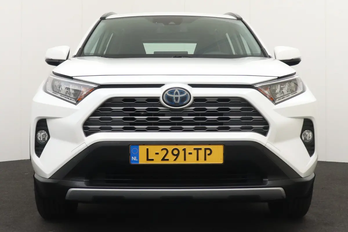 2.5 Hybrid Active Adapt. Cruise Carplay Camera