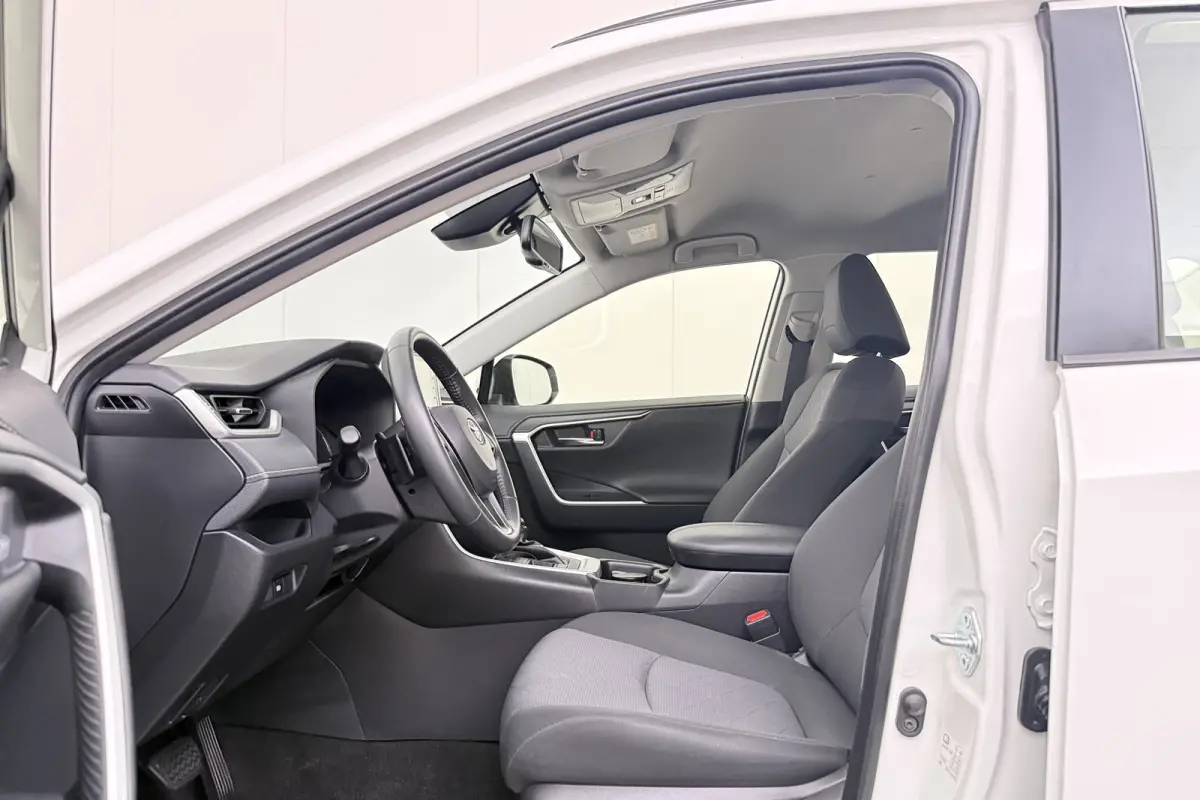 2.5 Hybrid Active Adapt. Cruise Carplay Camera