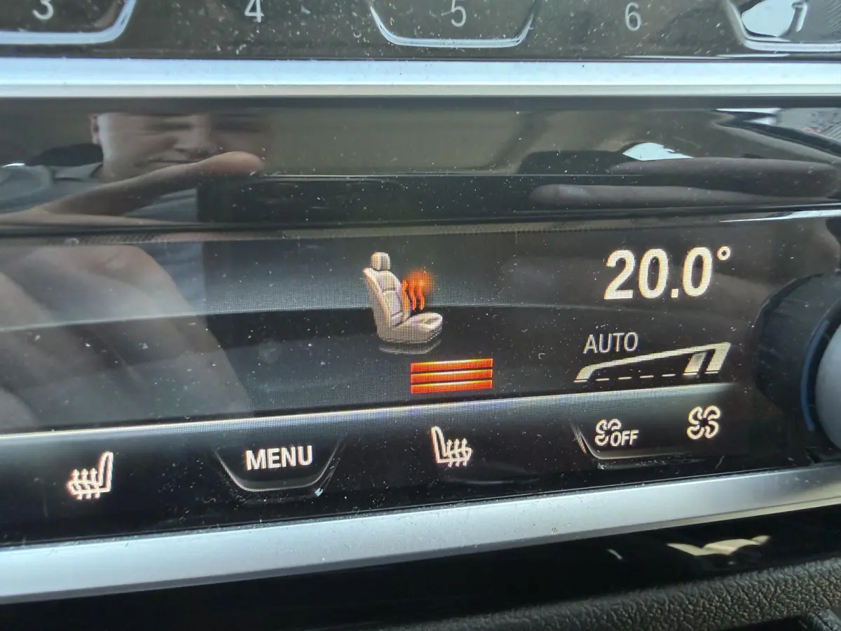 540i xDrive High Executive Edition | Panoramadak | 360* Camera | Elektrische Achterklep | Climate Control |