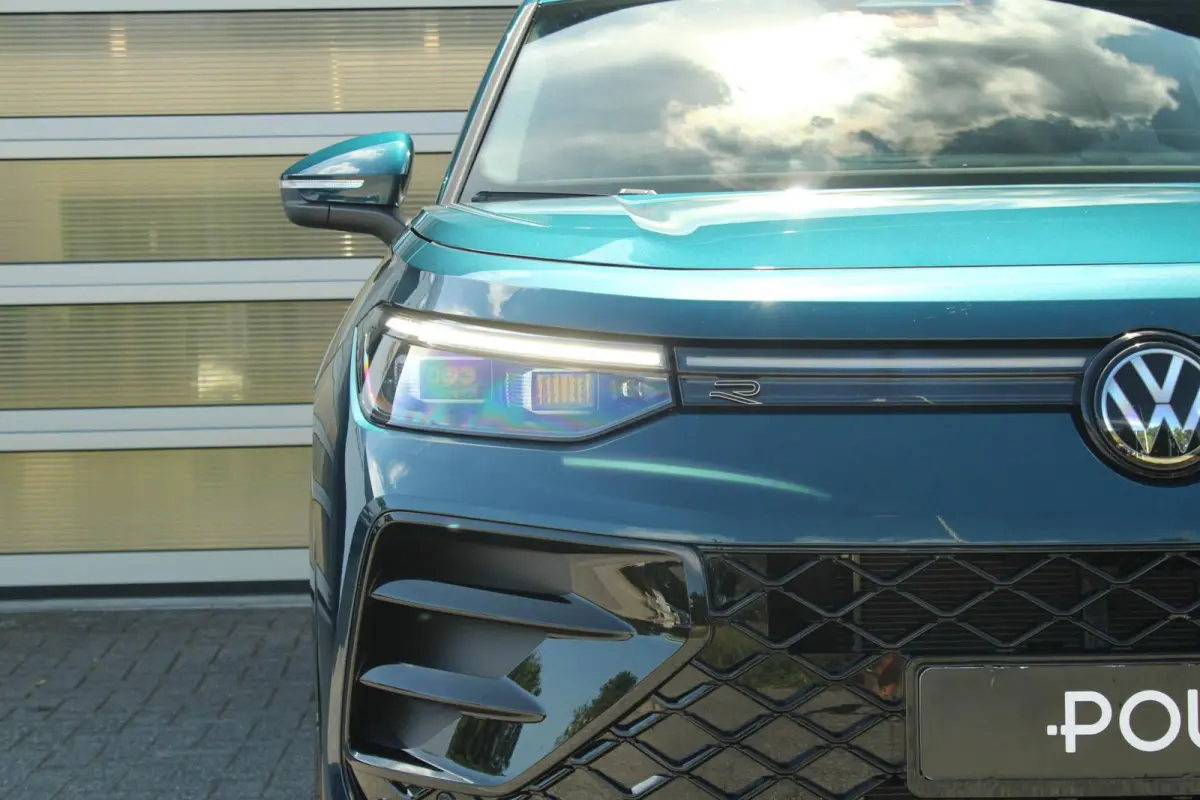 1.5 eHybrid 204pk R-Line Edition | Panoramadak | Trekhaak | Parkeer Assistent