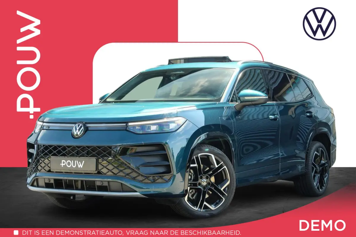 1.5 eHybrid 204pk R-Line Edition | Panoramadak | Trekhaak | Parkeer Assistent