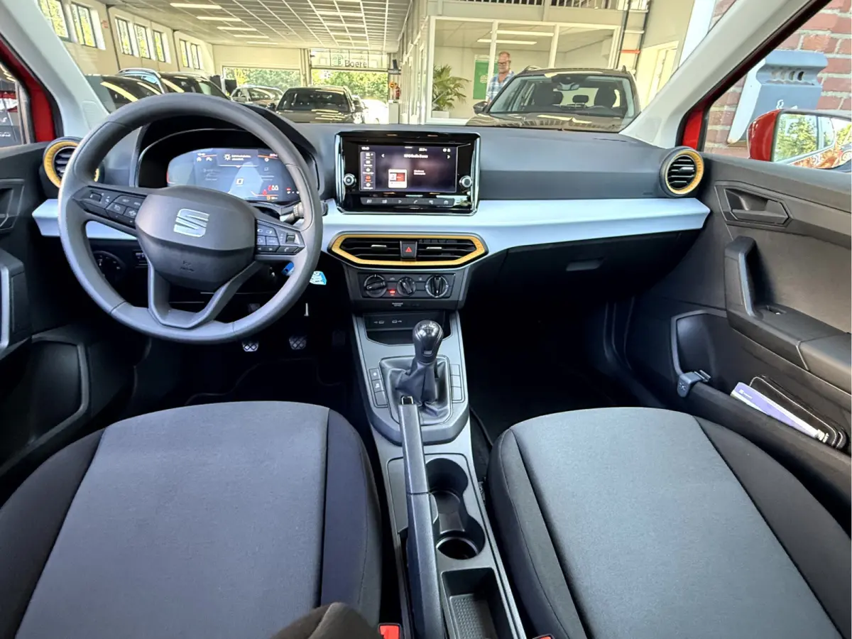 1.0 EcoTSI Reference Virt. Dash, App Connect, Led