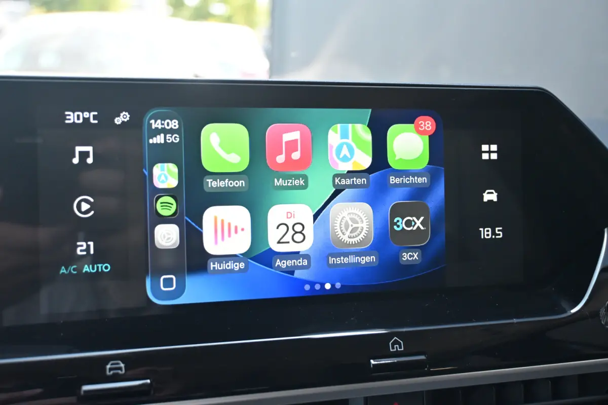 You 50 kWh 3 Fase 97%SOH! | Navigatie by App | Achteruitrijcamera | Cruise Control | Climate Control | 1e Eigenaar | Dealeronderhouden | !!