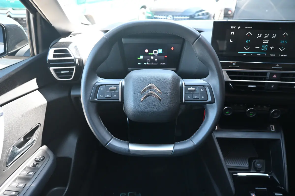 You 50 kWh 3 Fase 97%SOH! | Navigatie by App | Achteruitrijcamera | Cruise Control | Climate Control | 1e Eigenaar | Dealeronderhouden | !!