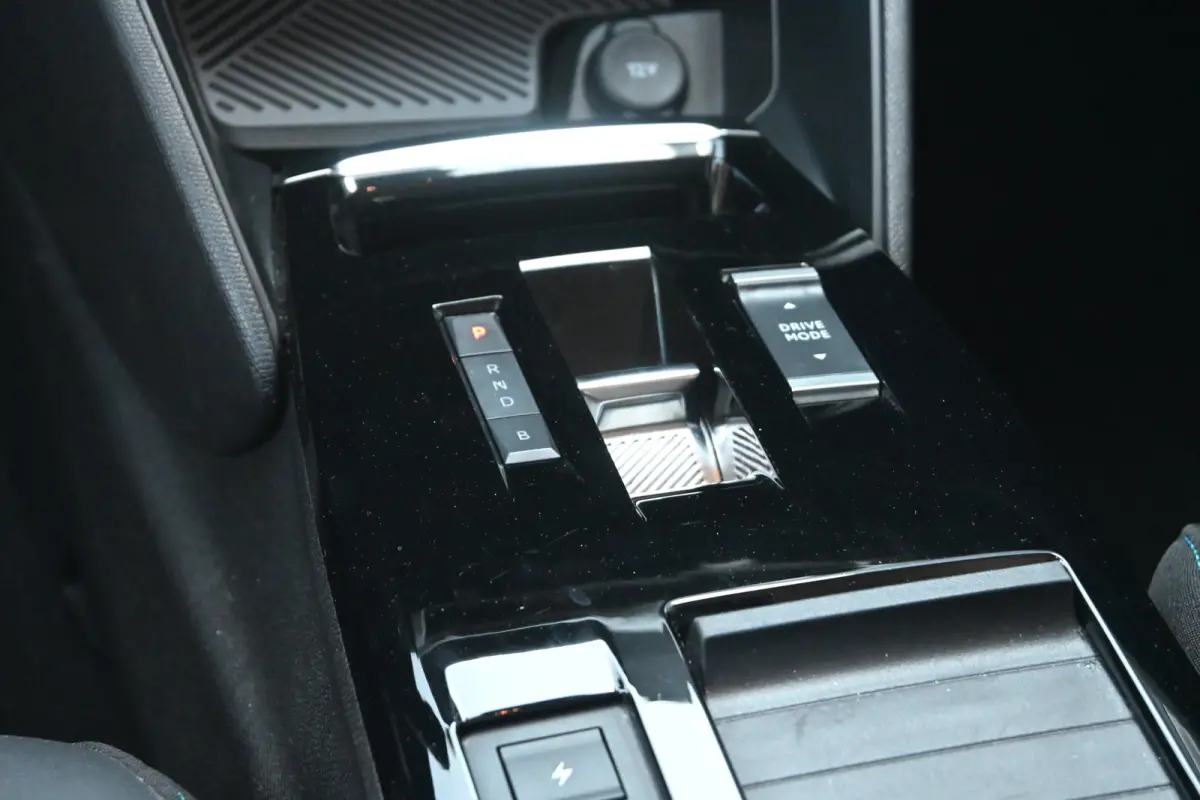 You 50 kWh 3 Fase 97%SOH! | Navigatie by App | Achteruitrijcamera | Cruise Control | Climate Control | 1e Eigenaar | Dealeronderhouden | !!