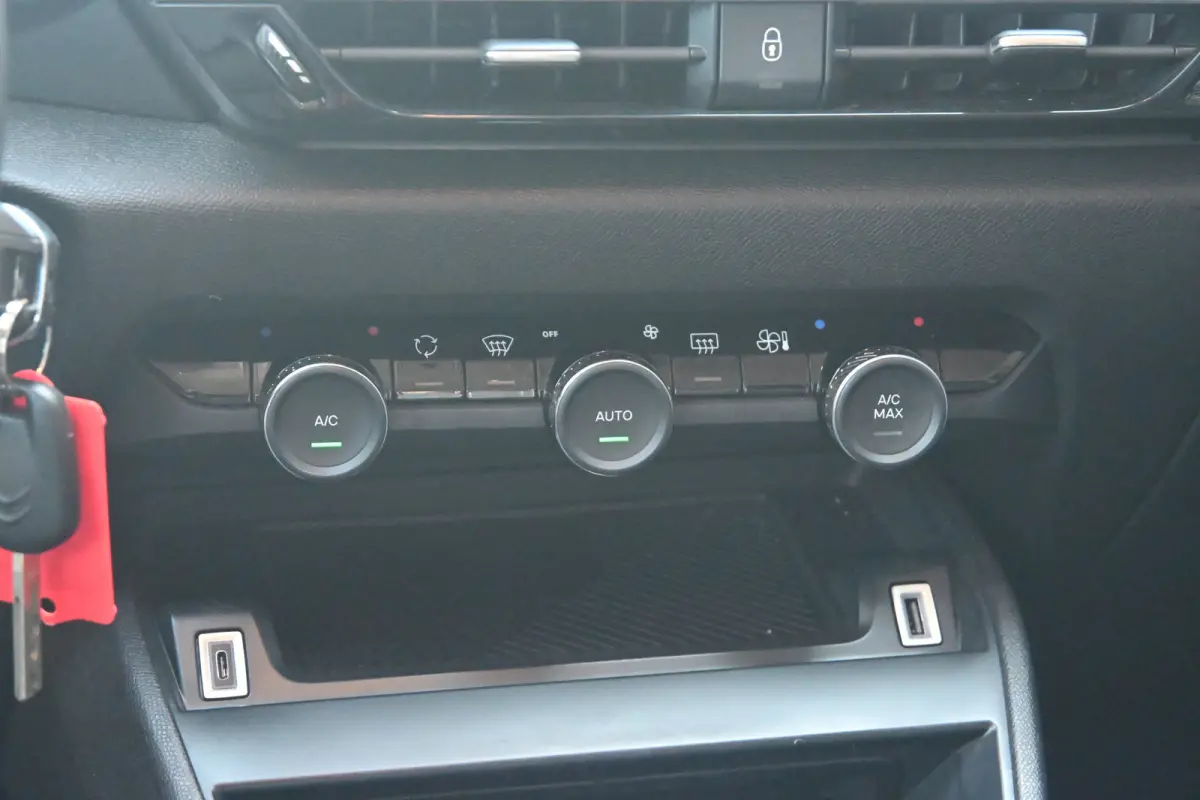 You 50 kWh 3 Fase 97%SOH! | Navigatie by App | Achteruitrijcamera | Cruise Control | Climate Control | 1e Eigenaar | Dealeronderhouden | !!