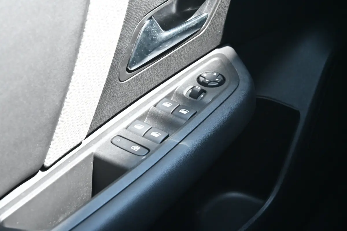 You 50 kWh 3 Fase 97%SOH! | Navigatie by App | Achteruitrijcamera | Cruise Control | Climate Control | 1e Eigenaar | Dealeronderhouden | !!