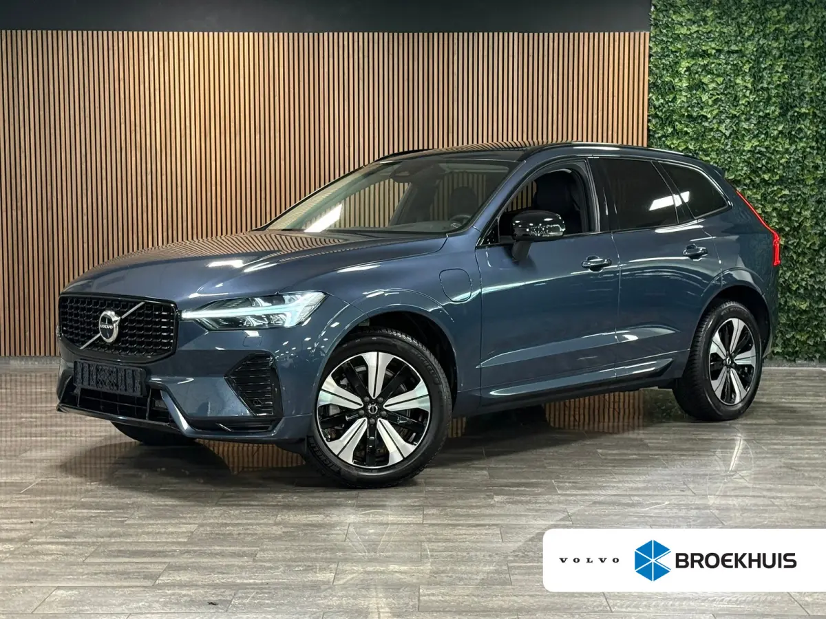 T6 AWD Recharge Plus Dark | Harman Kardon | All Season banden | Adaptieve Cruise Control | Stoelverwarming voor+achter | Stuurwielverwarming | Parkeercamera | Standkachel met Volvo On Call A