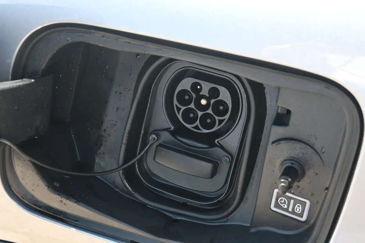You 50 kWh 3 Fase 100%SOH! | Navigatie by App | Achteruitrijcamera | Cruise Control | Climate Control | 1e Eigenaar | Dealeronderhouden | !!