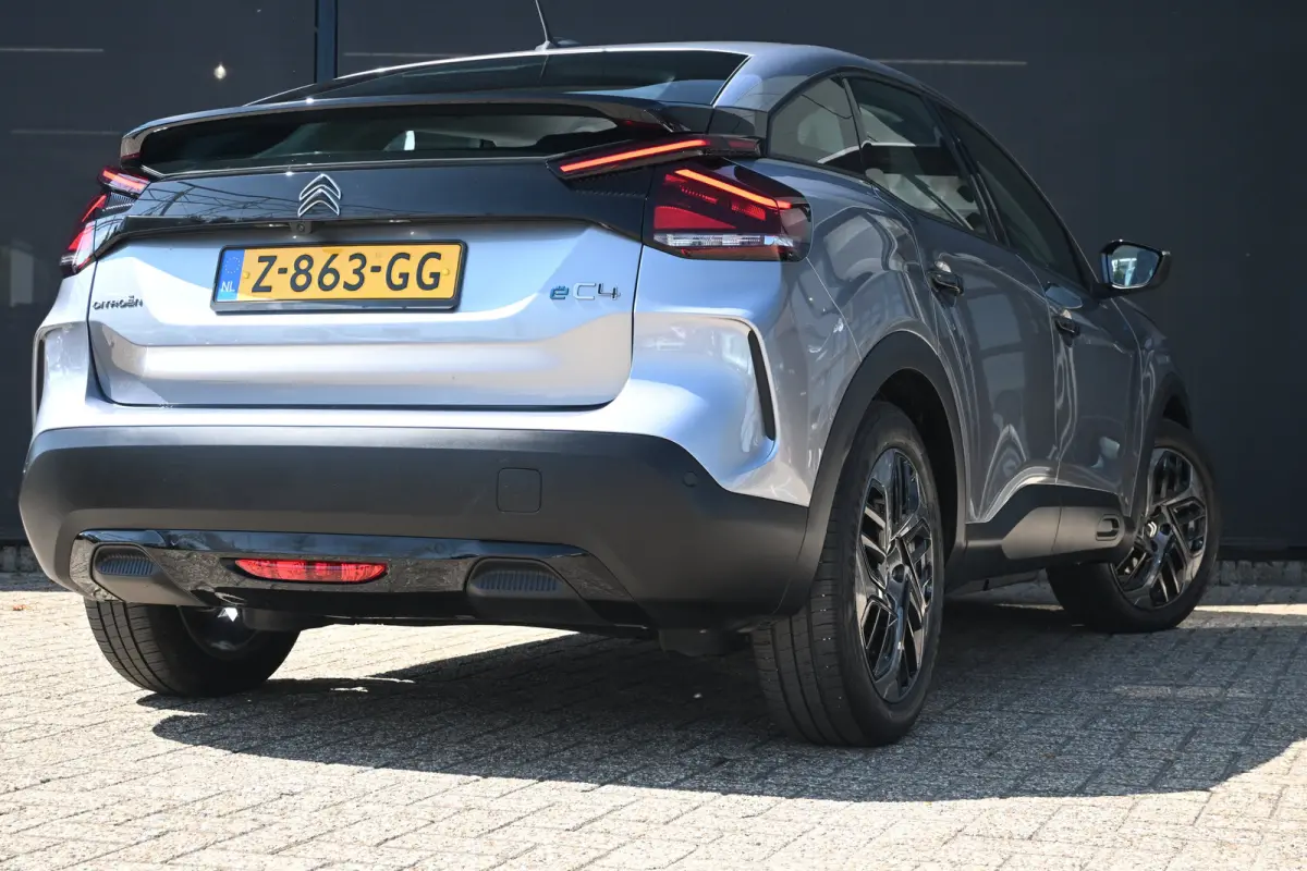 You 50 kWh 3 Fase 100%SOH! | Navigatie by App | Achteruitrijcamera | Cruise Control | Climate Control | 1e Eigenaar | Dealeronderhouden | !!