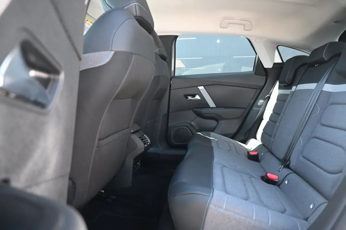 You 50 kWh 3 Fase 100%SOH! | Navigatie by App | Achteruitrijcamera | Cruise Control | Climate Control | 1e Eigenaar | Dealeronderhouden | !!