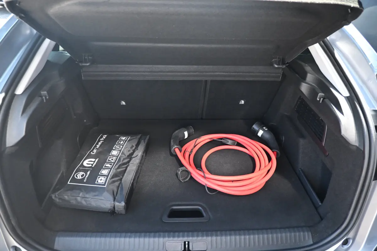 You 50 kWh 3 Fase 100%SOH! | Navigatie by App | Achteruitrijcamera | Cruise Control | Climate Control | 1e Eigenaar | Dealeronderhouden | !!