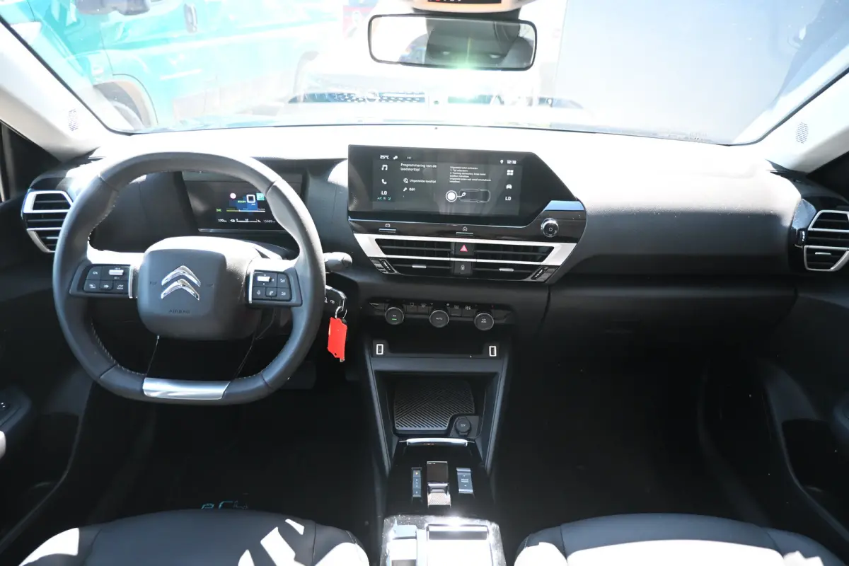 You 50 kWh 3 Fase 100%SOH! | Navigatie by App | Achteruitrijcamera | Cruise Control | Climate Control | 1e Eigenaar | Dealeronderhouden | !!