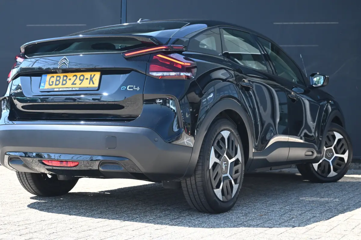 You 50 kWh 3 Fase 100%SOH! | Navigatie by App | Achteruitrijcamera | Cruise Control | Climate Control | 1e Eigenaar | Dealeronderhouden | !!