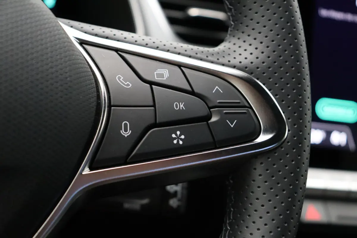 1.8 E-Tech full hybrid 160 techno | Climate Control | Automaat | Apple Carplay | Achteruitrijcamera |