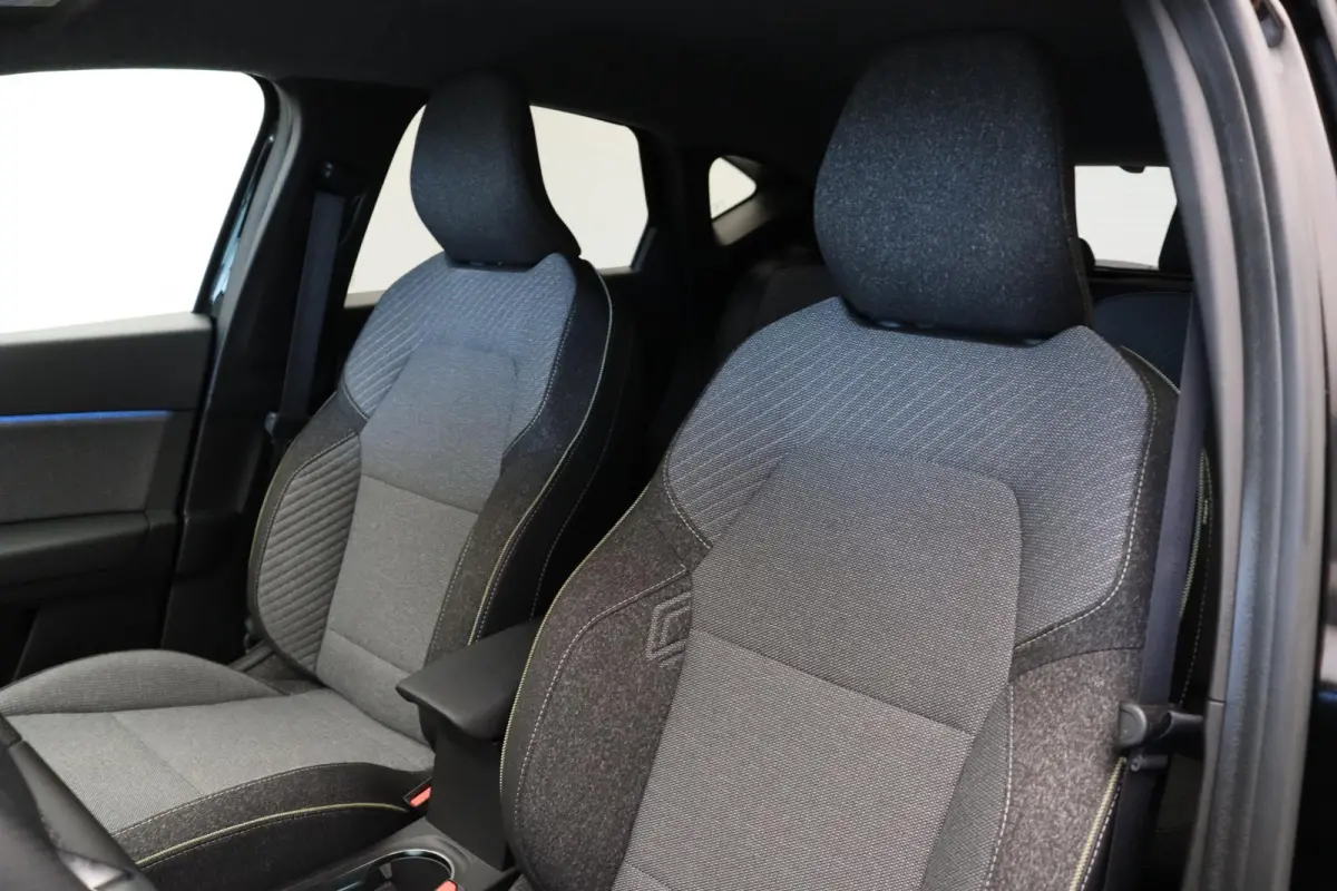 1.8 E-Tech full hybrid 160 techno | Climate Control | Automaat | Apple Carplay | Achteruitrijcamera |