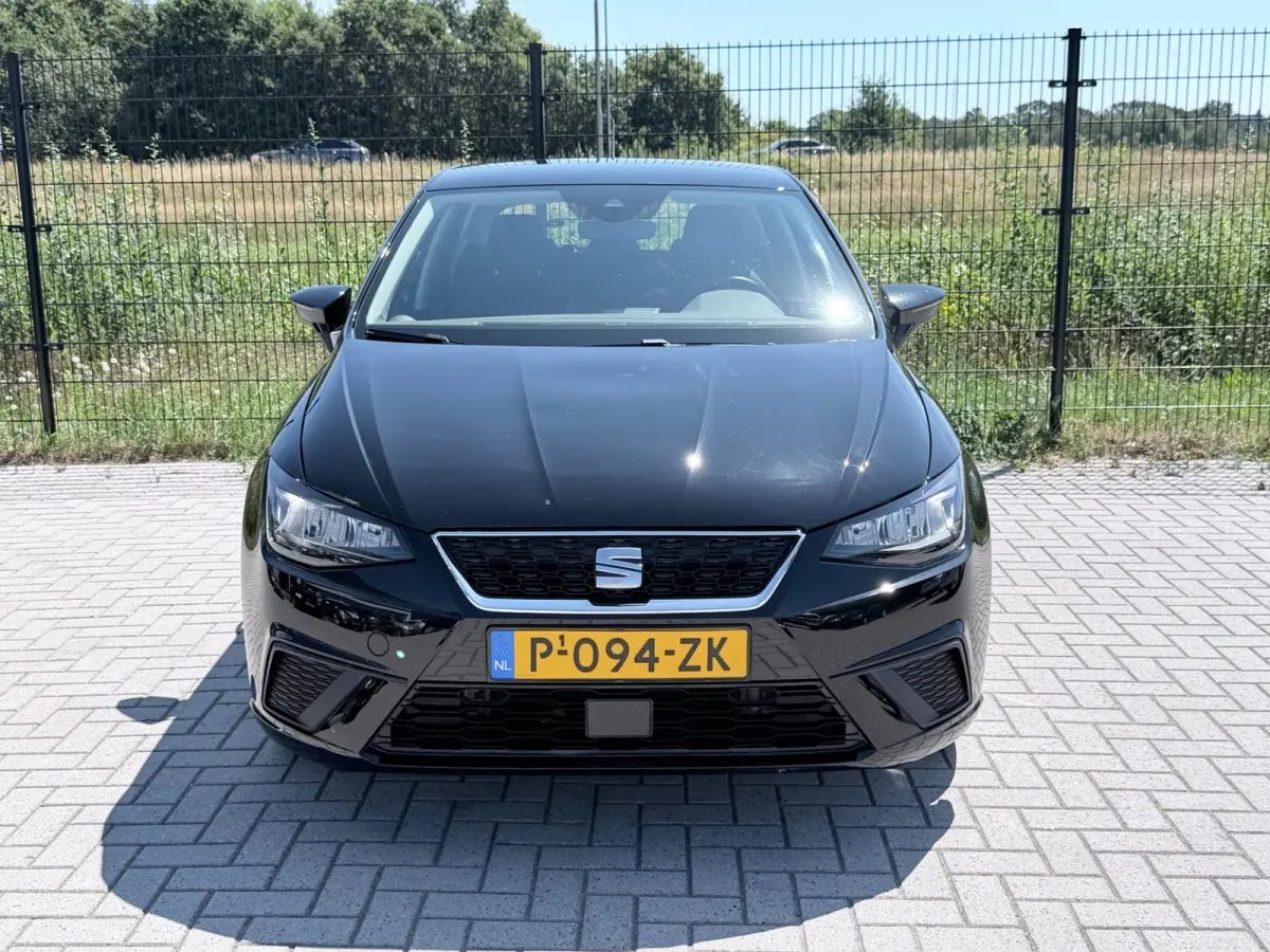 1.0 EcoTSI Style Business Connect | PDC | Carplay | Navi |