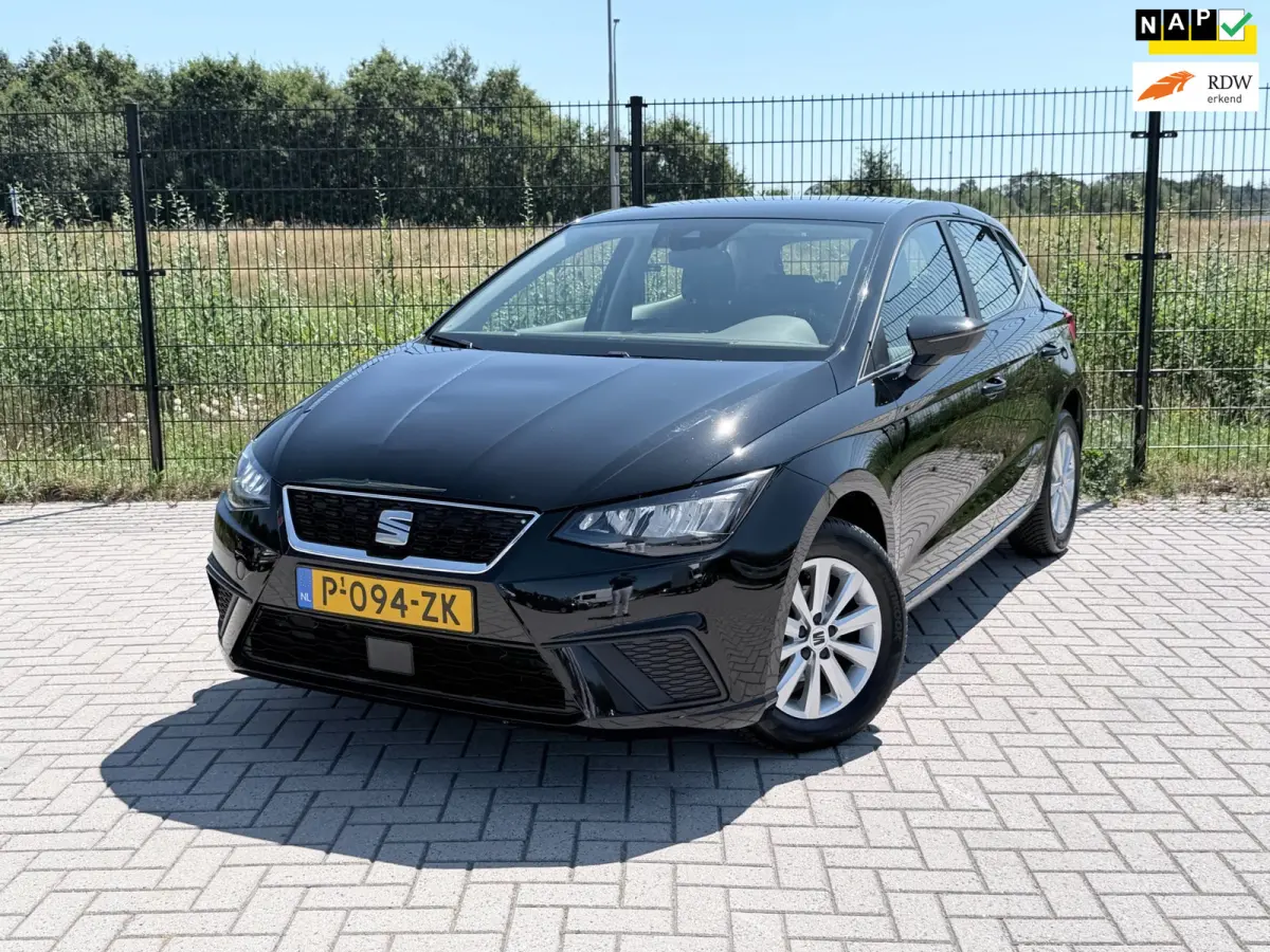 1.0 EcoTSI Style Business Connect | PDC | Carplay | Navi |