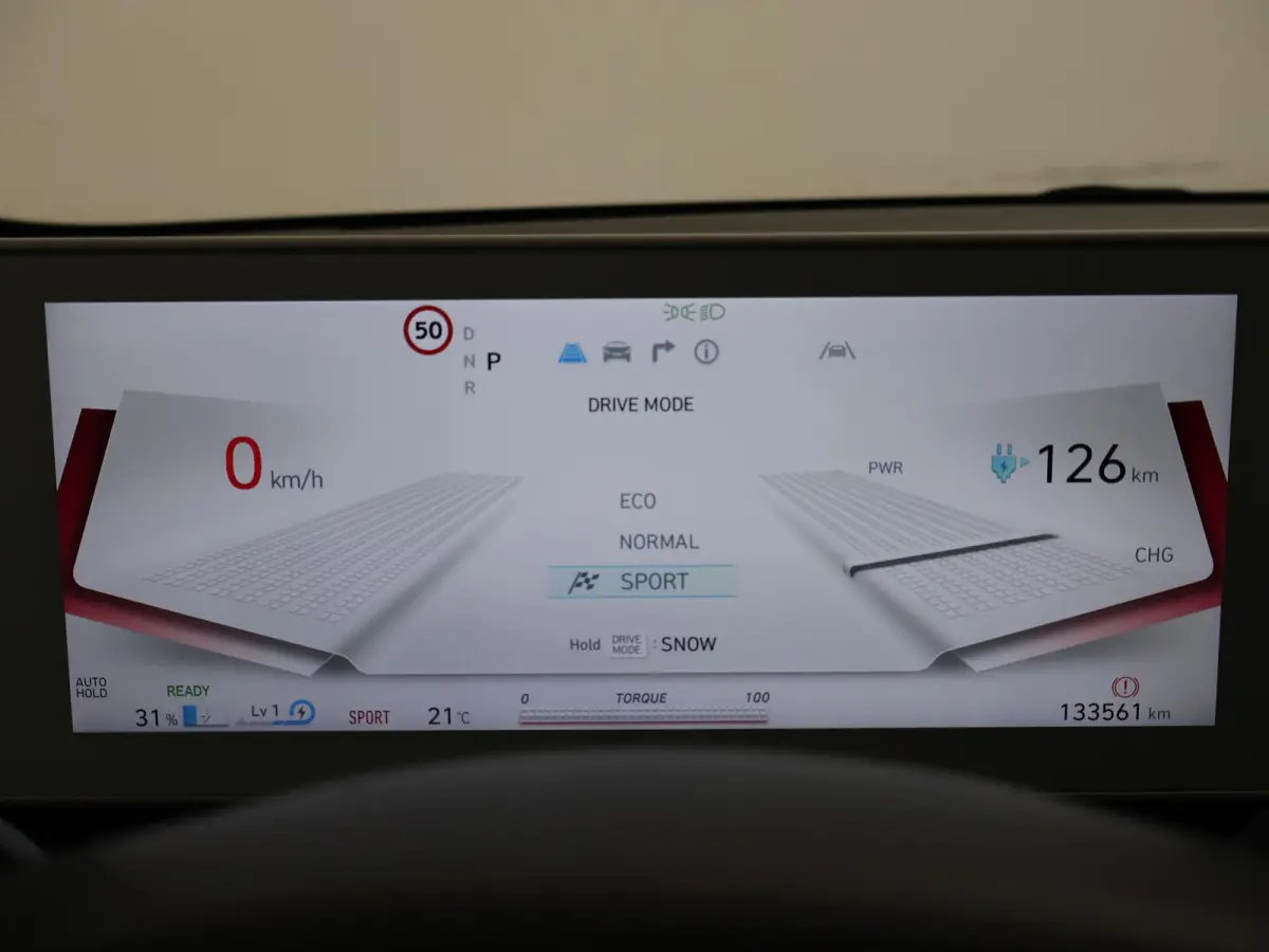 STYLE 73kWh + TREKHAAK | 19 INCH | SOH 96% | CAMERA | APPLE CARPLAY | ADAPTIVE CRUISE