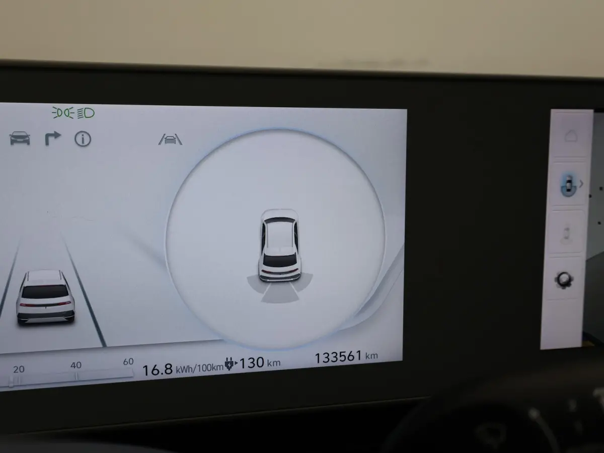 STYLE 73kWh + TREKHAAK | 19 INCH | SOH 96% | CAMERA | APPLE CARPLAY | ADAPTIVE CRUISE