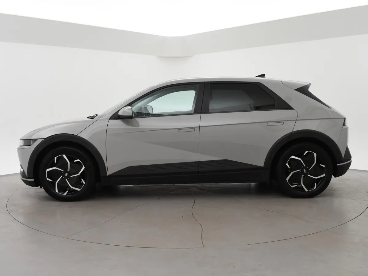 STYLE 73kWh + TREKHAAK | 19 INCH | SOH 96% | CAMERA | APPLE CARPLAY | ADAPTIVE CRUISE