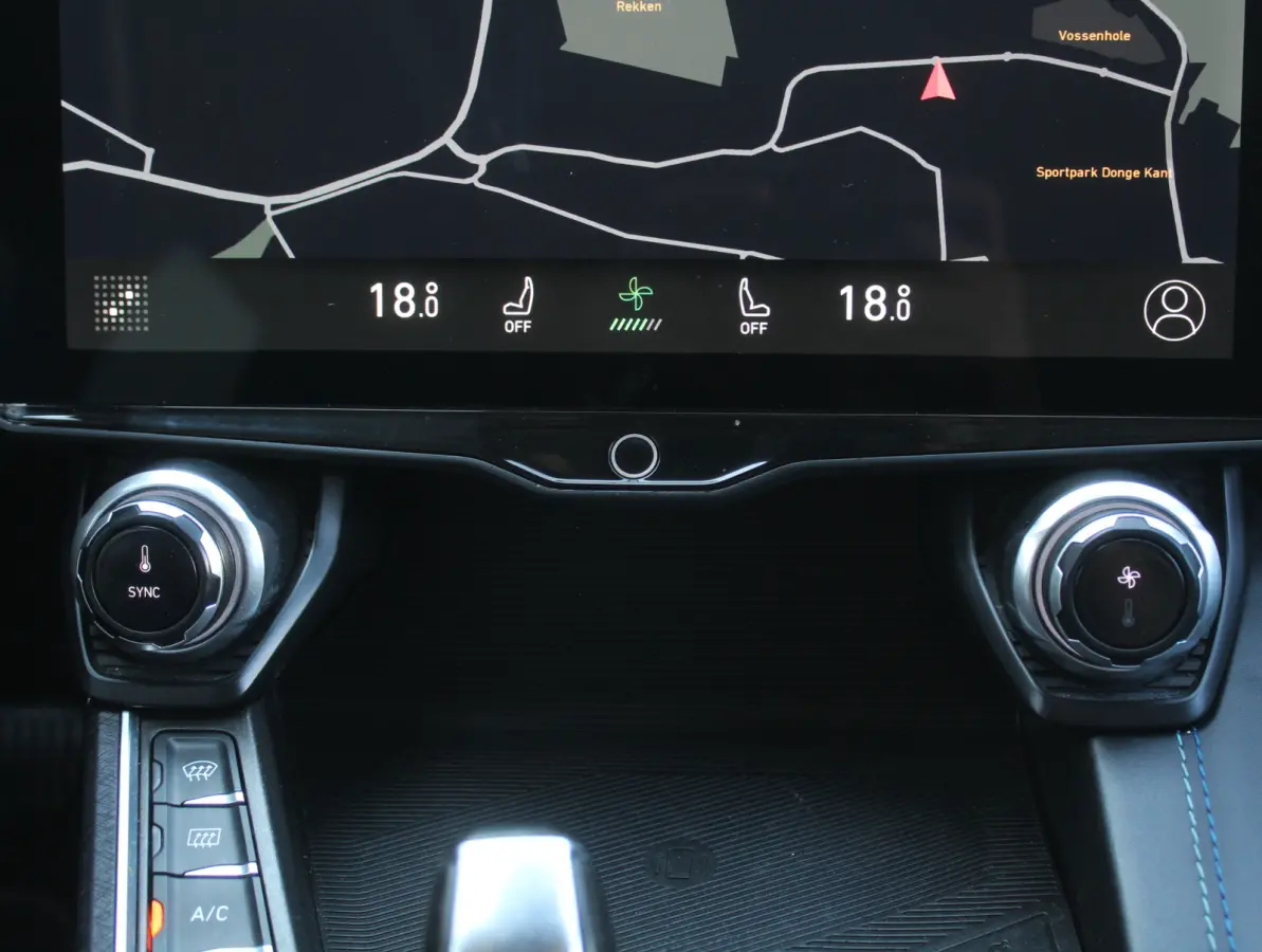 1.5 CARPLAY | CLIMATE | STOELVERW | 360CAMERA | PANODAK | WIFI | LED | DAB | NAVI | ELECSTOEL+MEM | ELECAKLEP | ADAPCRUISE