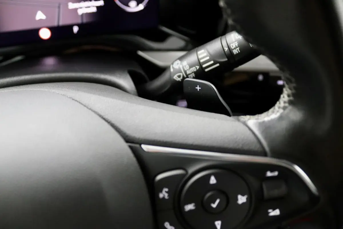 1.2 Turbo AUTOMAAT zwart