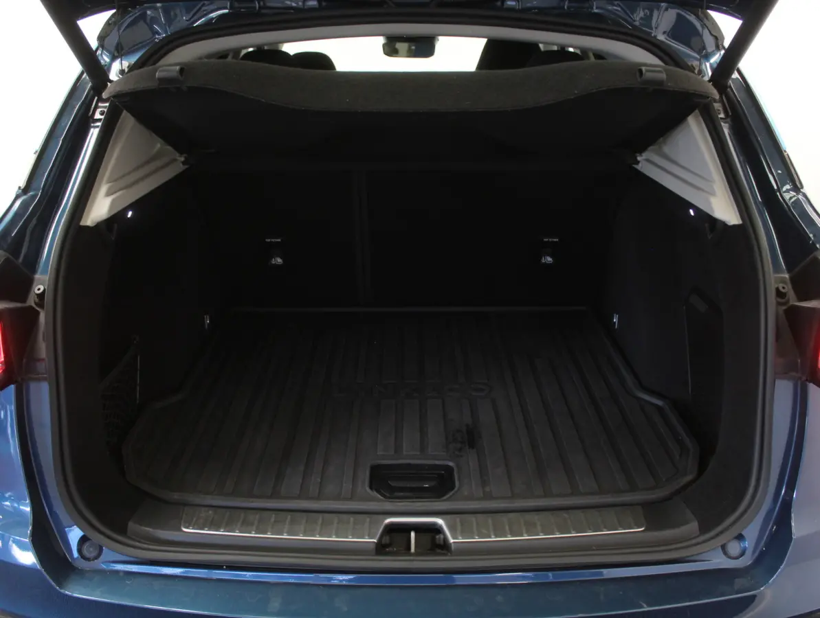 1.5 CARPLAY | CLIMATE | STOELVERW | 360CAMERA | PANODAK | WIFI | LED | DAB | NAVI | ELECSTOEL+MEM | ELECAKLEP | ADAPCRUISE