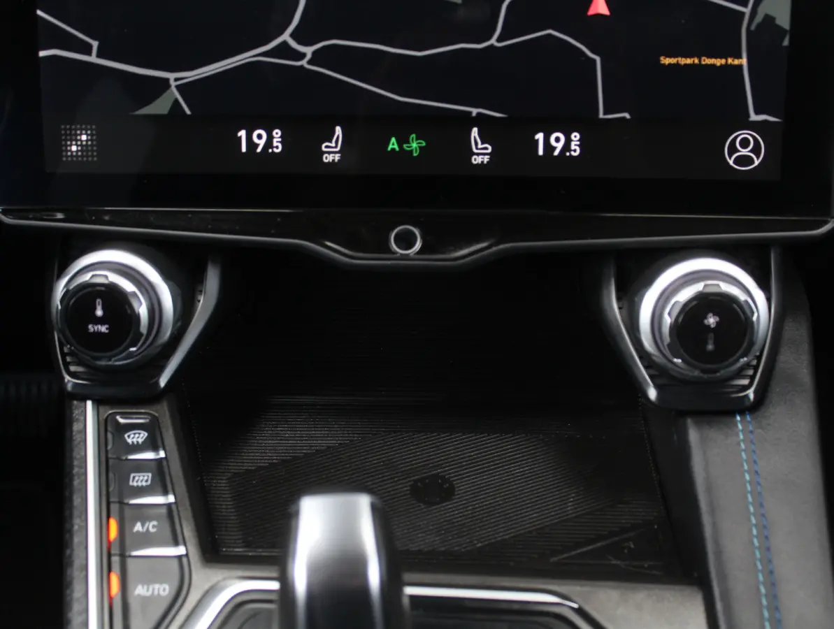 1.5 CARPLAY | CLIMATE | STOELVERW | 360CAMERA | PANODAK | WIFI | LED | DAB | NAVI | ELECSTOEL+MEM | ELECAKLEP | ADAPCRUISE